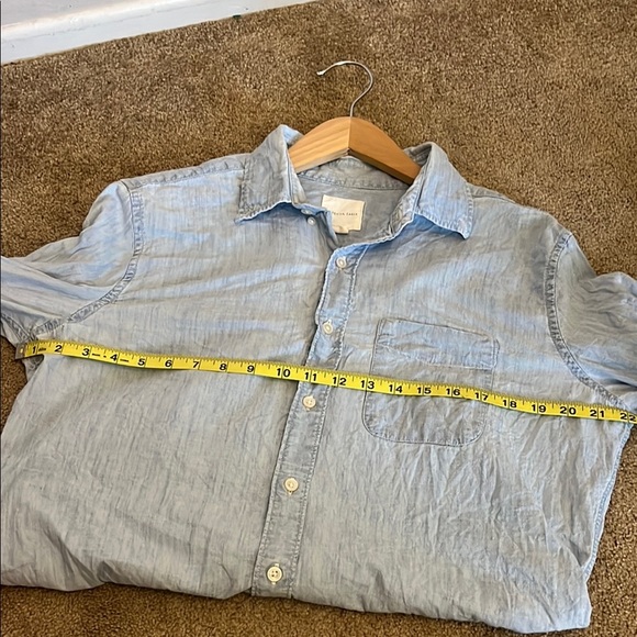 American Eagle Outfitters Light Blue Denim Button Down Shirt size M - Picture 5 of 5